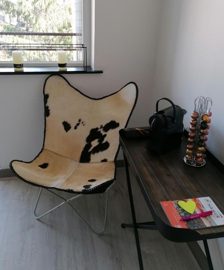 Le 3 Eme Apartment Namur Luaran gambar